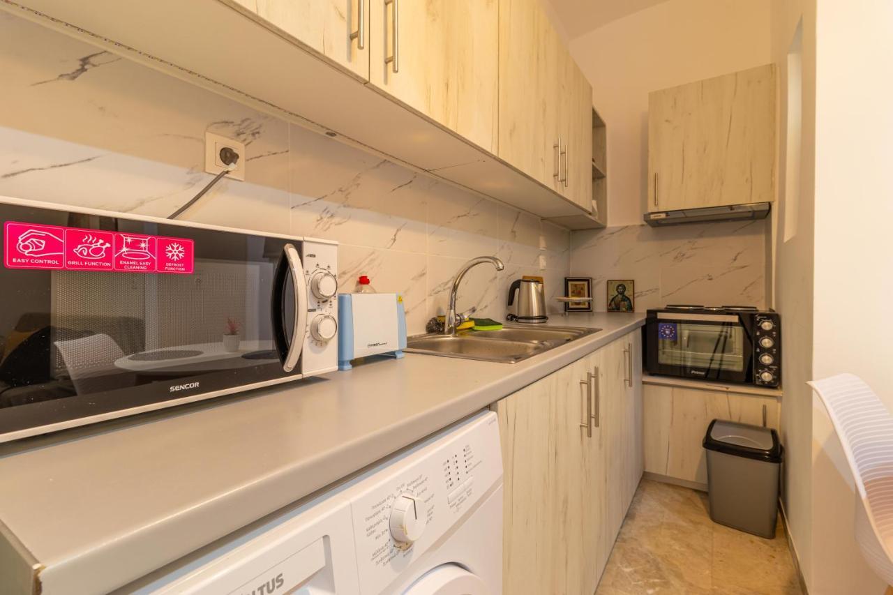 Korinthos Downtown Apartment Luaran gambar