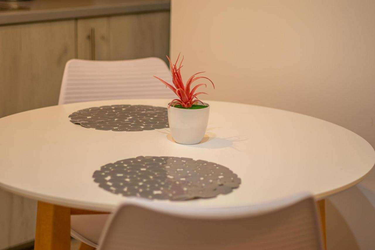 Korinthos Downtown Apartment Luaran gambar